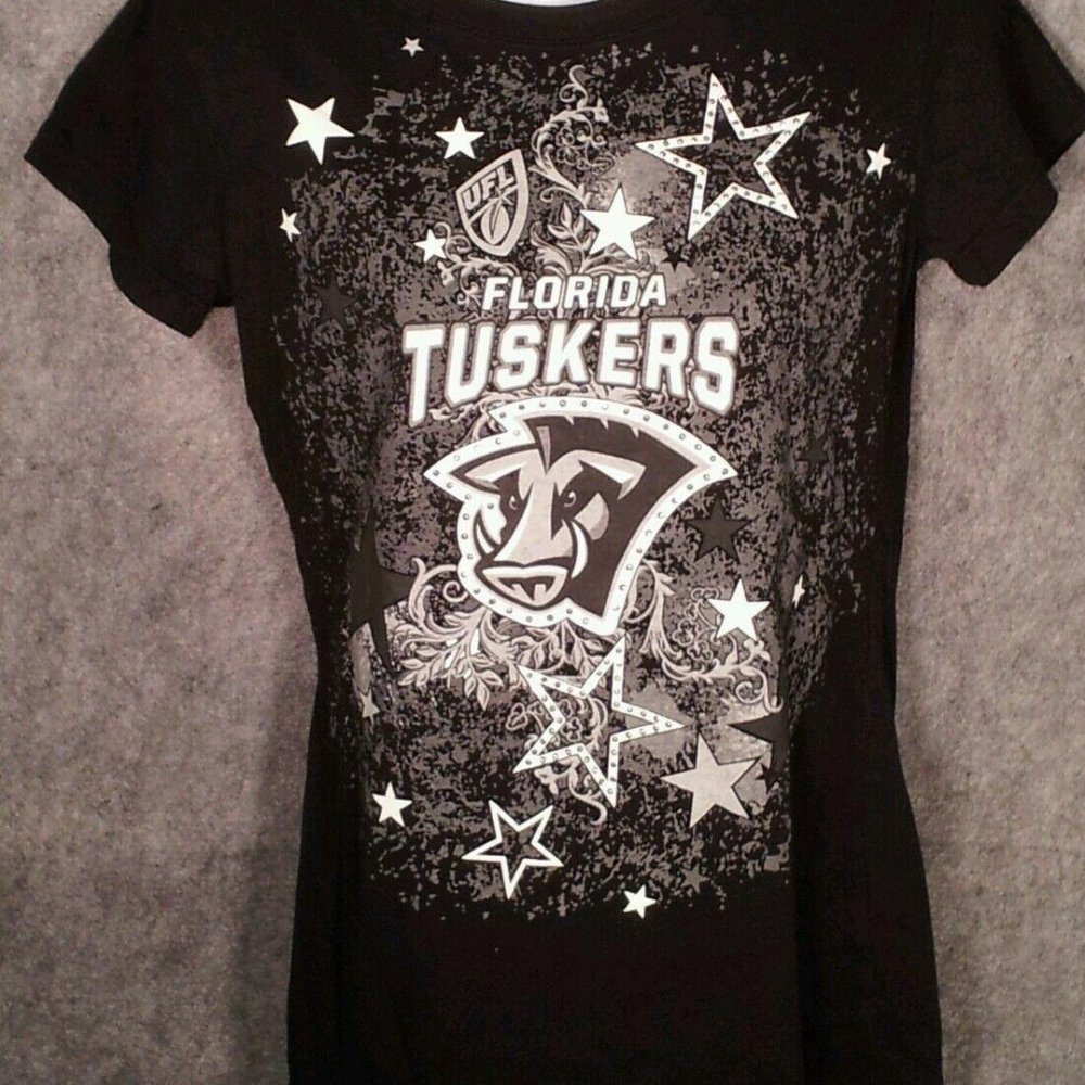T Shirt Womens Large UFL United Football League
